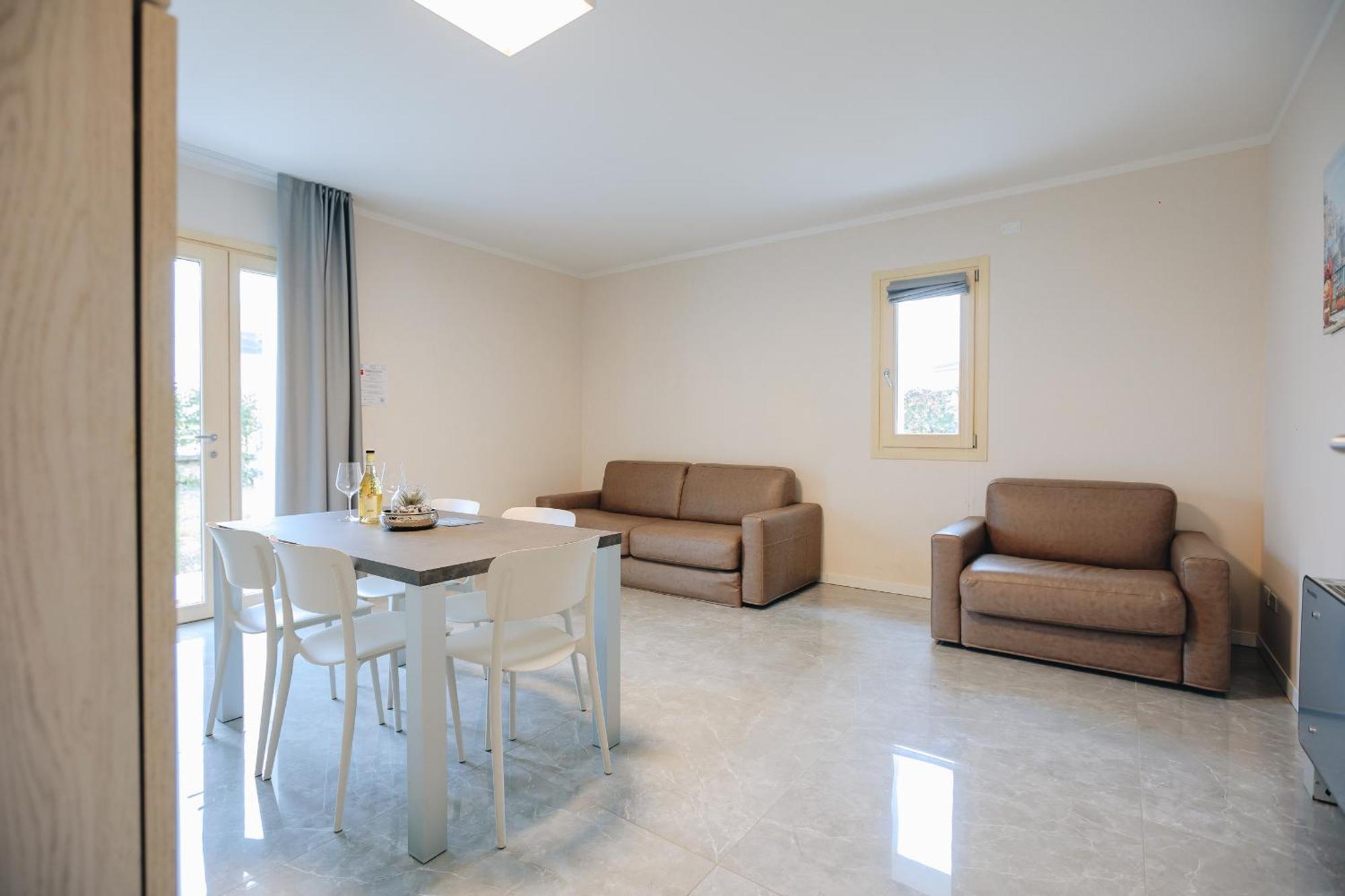 Ranalli Palace * Peschiera del Garda